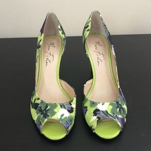 Size 7 Marc Fisher Heels